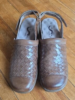 SoftWalk Brown Woven Leather Clog Sandals with Back Strap